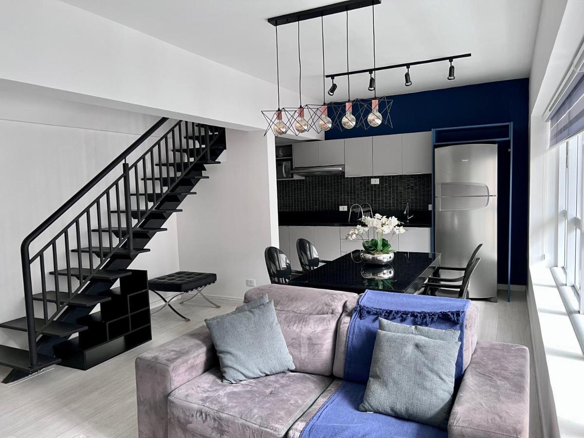 Duplex Decorado No Batel - 7 Apartamento *